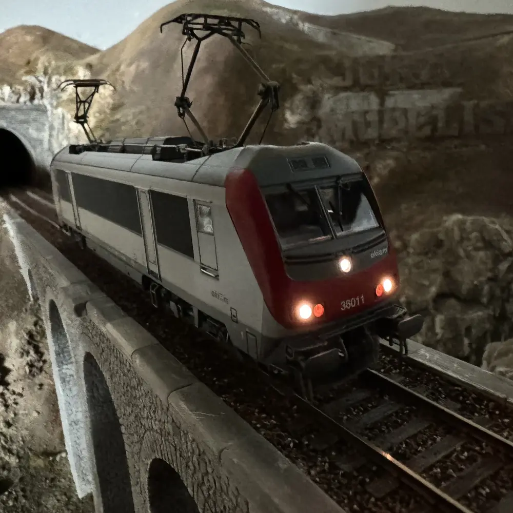 Locomotive Electrique BB 36011 "ASTRIDE" - JOUEF HJ2460S - SNCF - HO 1/87 - EP VI - 2R - DCC SON - 9