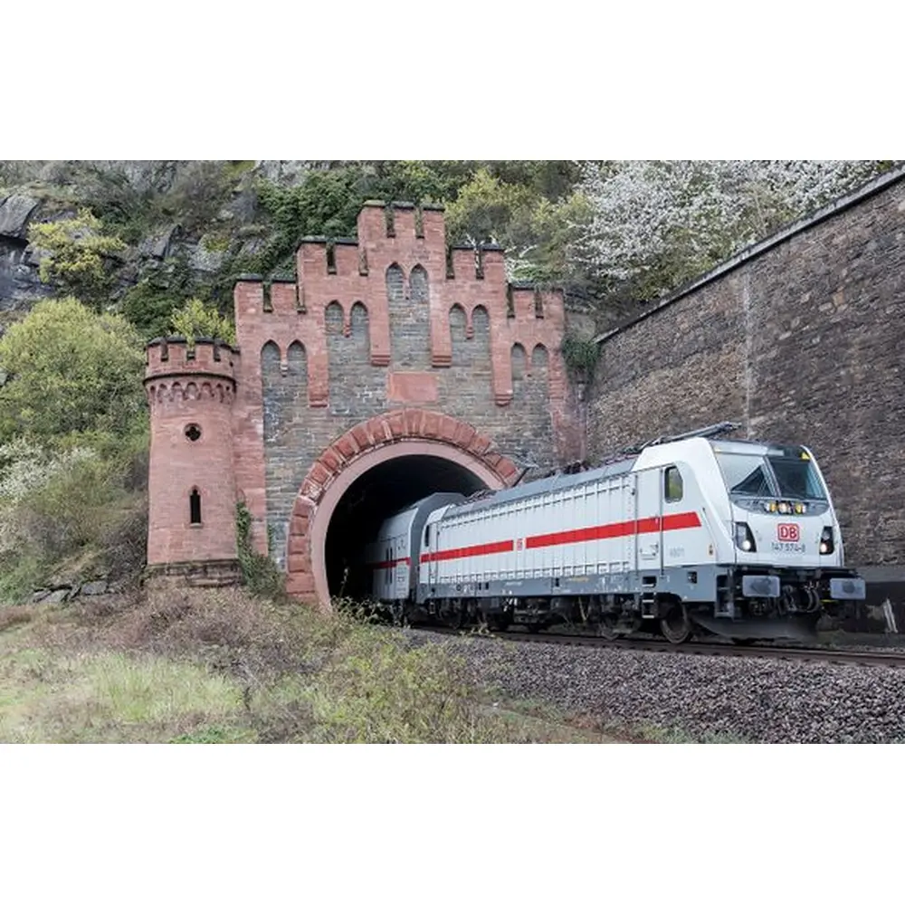 Locomotive électrique classe 147.5, livrée blanche avec bande rouge - Arnold HN2596 - N 1/160 - DB AG - Ep VI - Analogique - 2R - 2