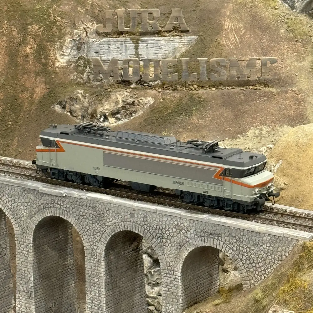 Locomotive électrique CC 6568 - Jouef HJ2427 - HO 1/87 - SNCF - Ep IV-V - Analogique - 2R - 6