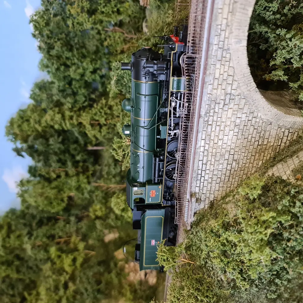 Locomotive à vapeur 140 C 362 de la SNCF - Jouef HJ2407 - HO 1/87e - 4