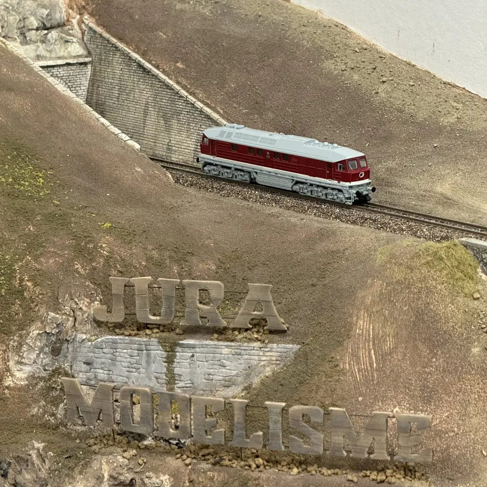 Locomotive Diesel 142 002-5 - Arnold HN2600S - N 1/160 - DR - EP IV - DCC Son - 5