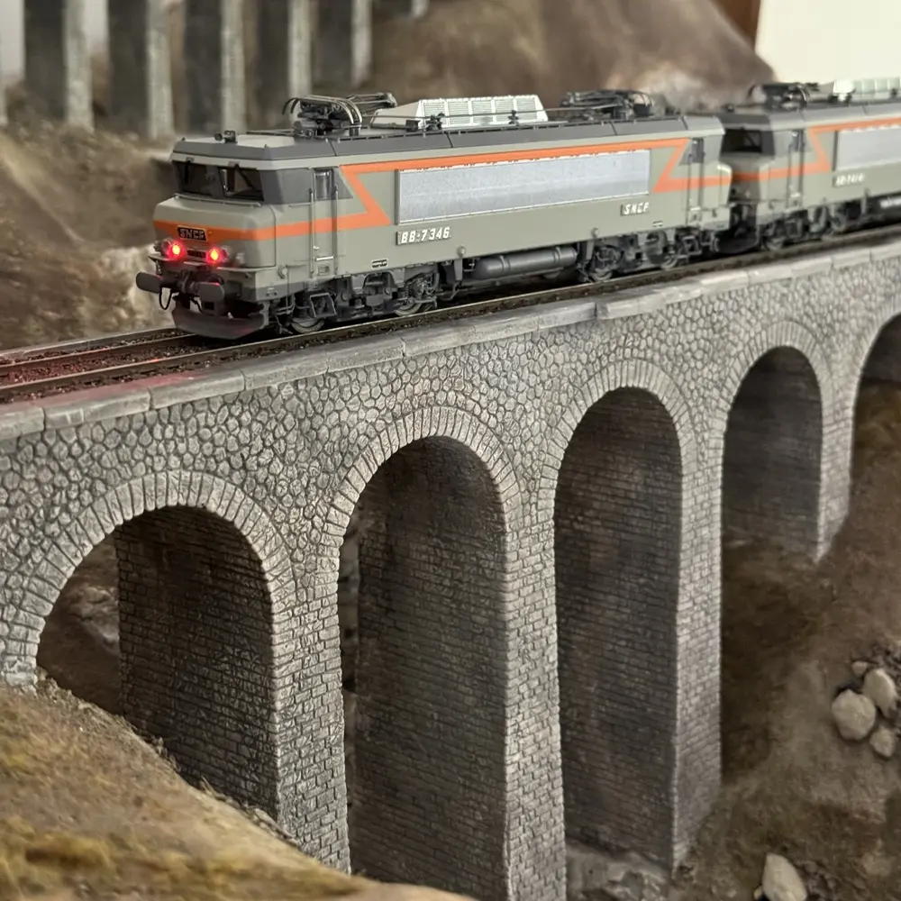 Set de 2 locomotives électrique BB 7346 / BB 7414 - LS Models 10450S - HO 1/87 - SNCF - Ep IV - Digital sound - 2R - 11