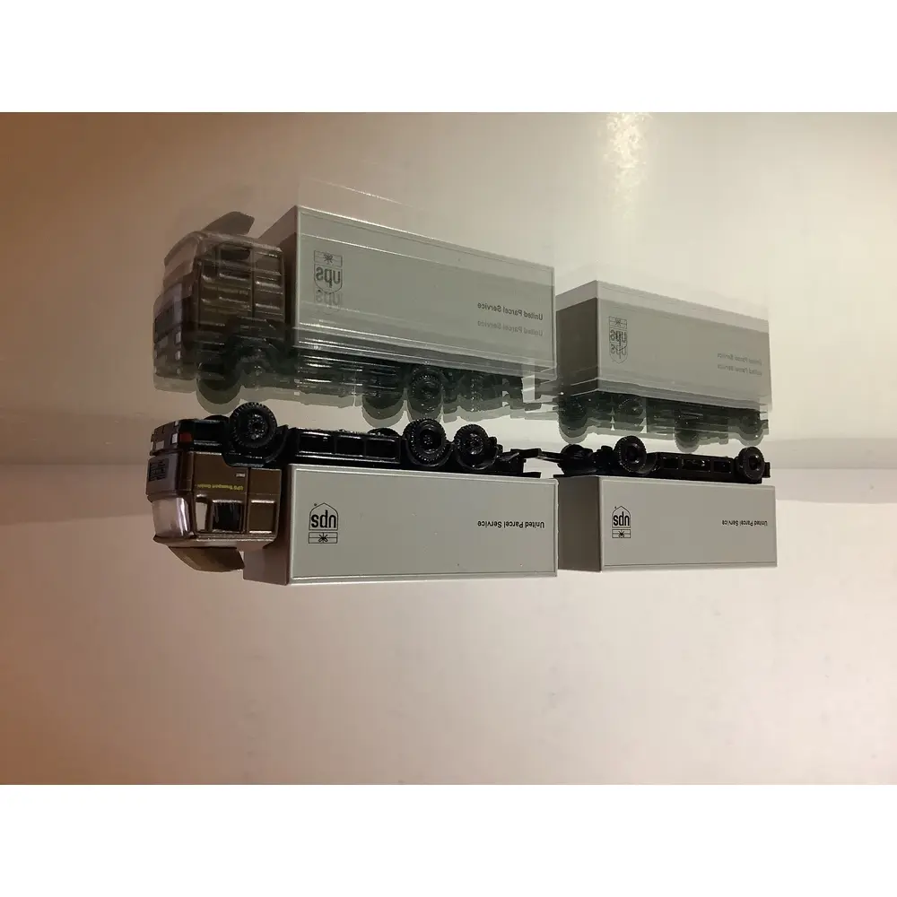 Camion MAN F90 et remorque fourgon à 3 essieux - Hobby66 / Lemke 4602 - N 1/160 - 2