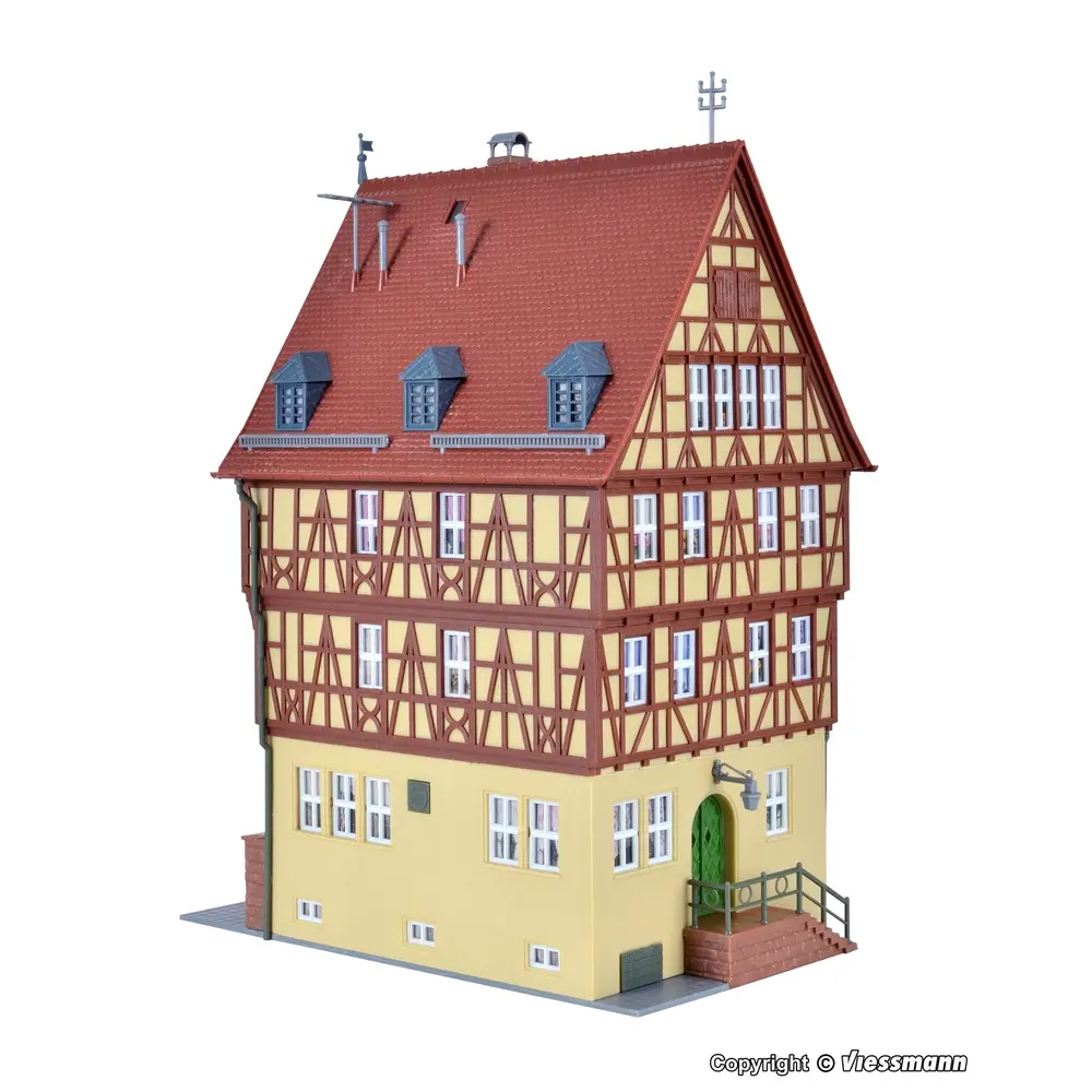 Grande Maison à colombages avec oriel Kibri 38902 HO 1/87 - 2