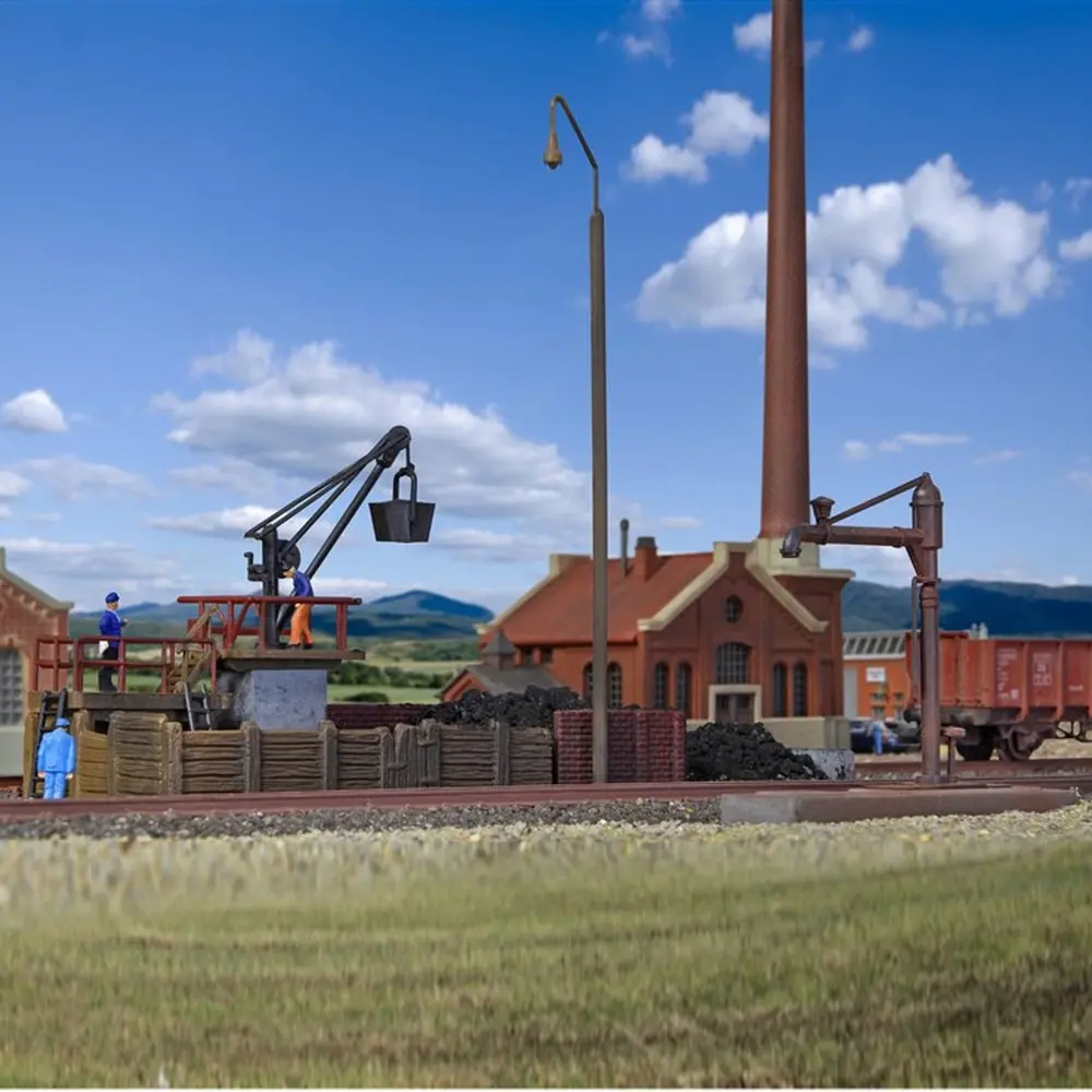 Installation ravitaillement de charbon avec grue à eau - Marron / noir - KIBRI 37434 - Échelle N 1/160ème - 120 x 40 x 79 mm - 5