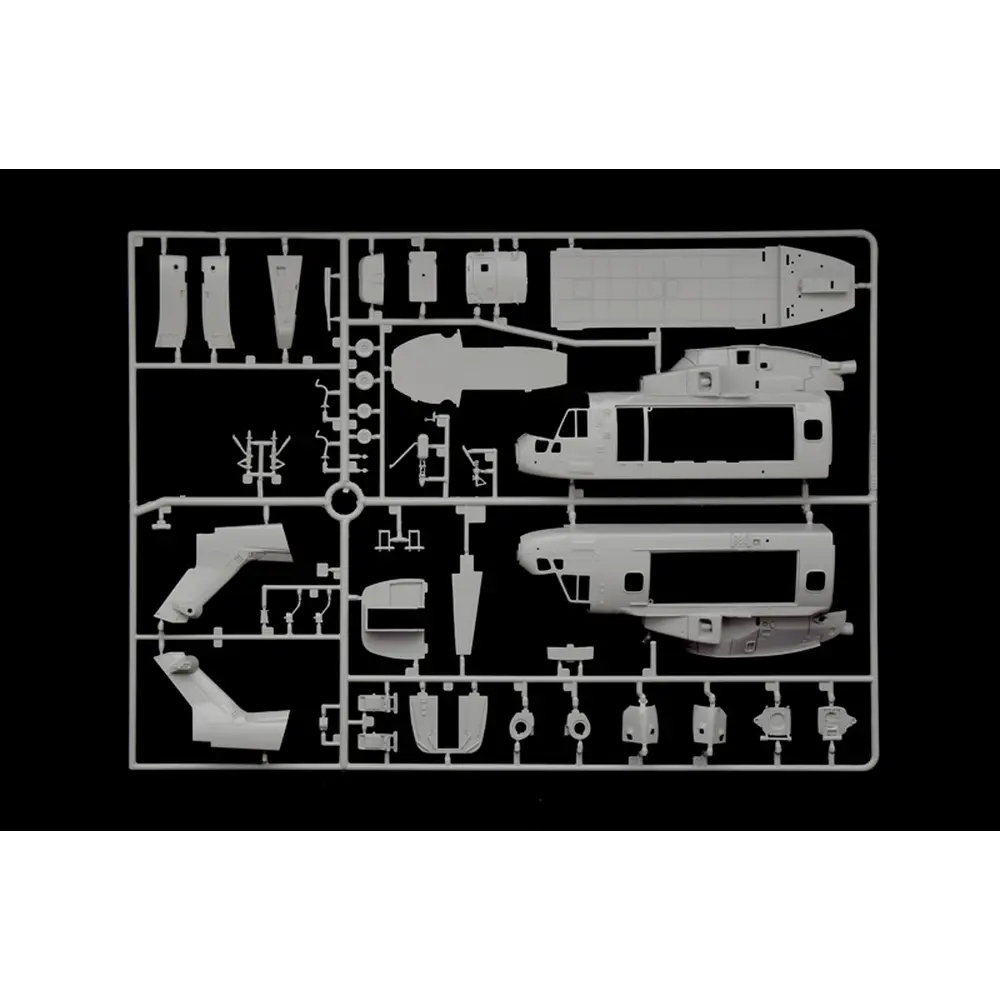 Hélicoptère AW101 Merlin HM.1 - Italeri 1486 - 1/72  - 4