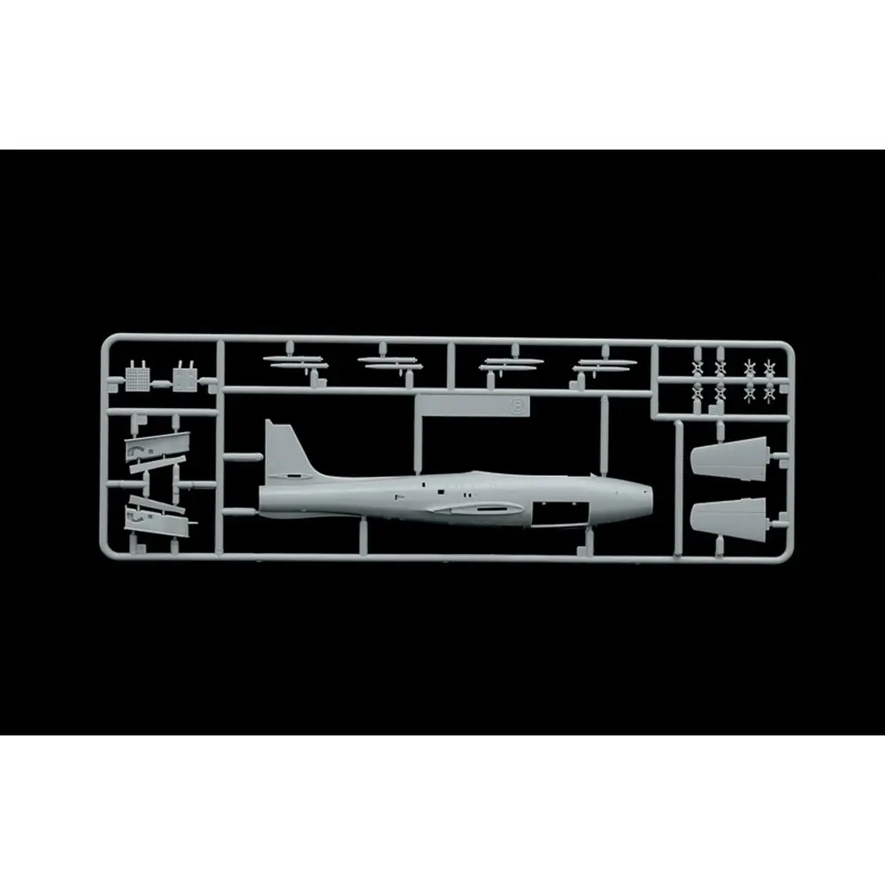 Avion de chasse F-84 G Thunderjet - Italeri 1321 - 1/72  - 7
