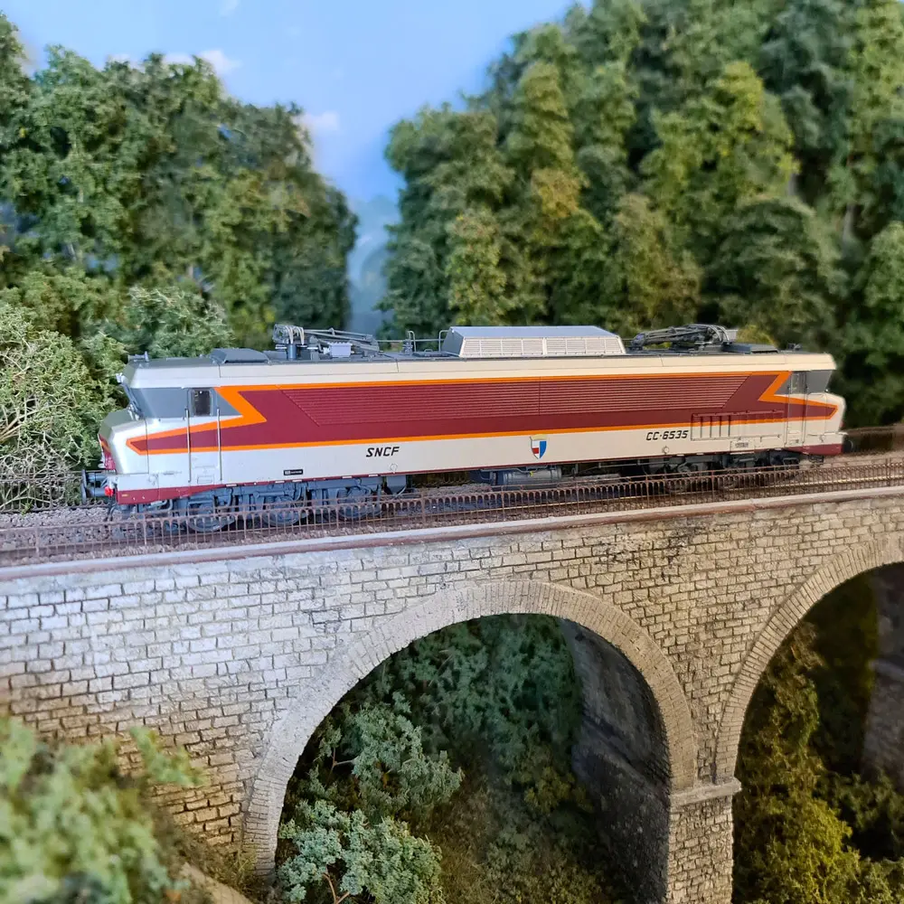 Locomotive électrique CC 6535 Ls Models 10331S - HO : 1/87 - SNCF - EP IV - 4