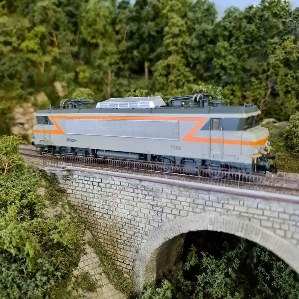 Locomotive électrique BB 7369 - LS MODELS 11204S - HO 1/87 - SNCF - EP V - 3