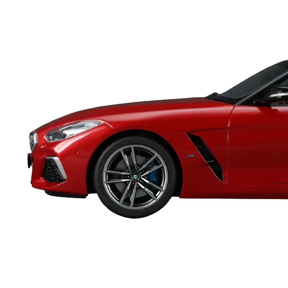 BMW Z4 M40i - Glow2B Meng Models CS-005 - 1/24 - 4