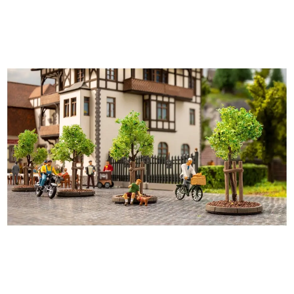 Lot de 6 jeunes arbres avec leur tuteur - NOCH 21538 - HO 1/87 - 2