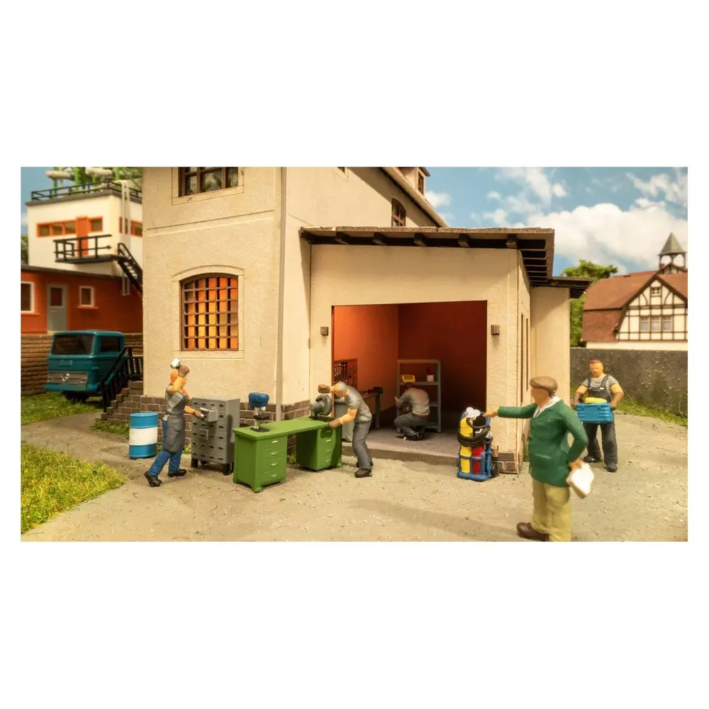 Lot de 6 personnages à l'atelier avec accessoires NOCH 16250 - HO 1/87 - 2