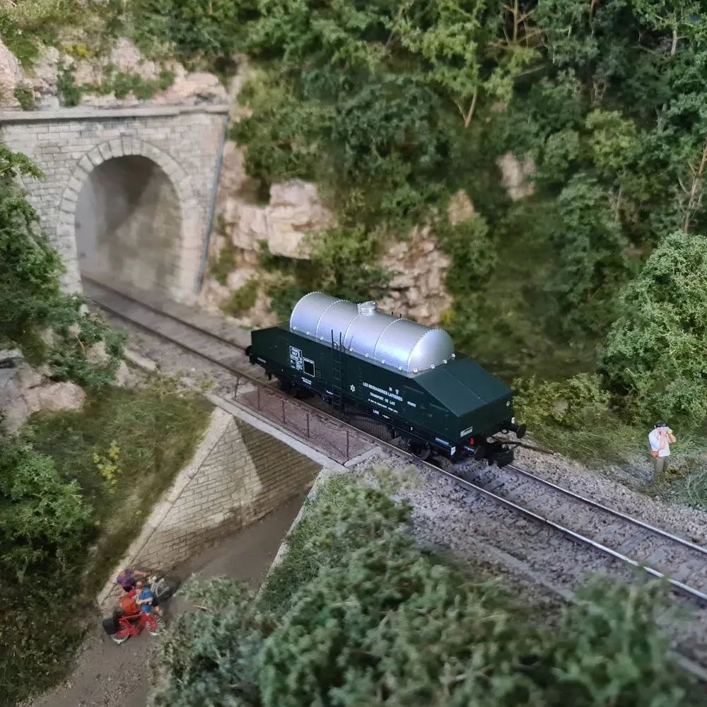 Wagon laitier inox Novateur modèles 50000 livrée verte - HO 1/87 - SNCF - EP III - 4