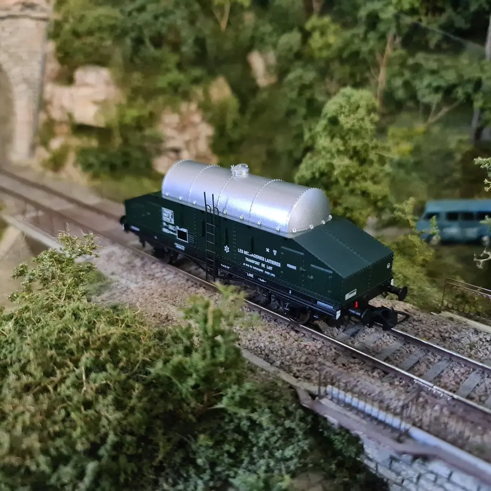 Wagon laitier inox Novateur modèles 50002 livrée verte - HO 1/87 - SNCF - EP III - 5