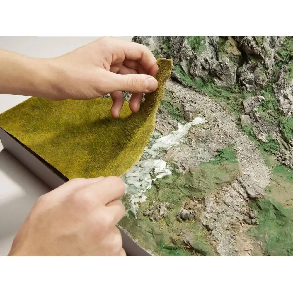 Lot de 2 Tapis "prairie luxuriante" NATUR+ NOCH 07470 - HO 1/87 - 250 x 250 mm - 3