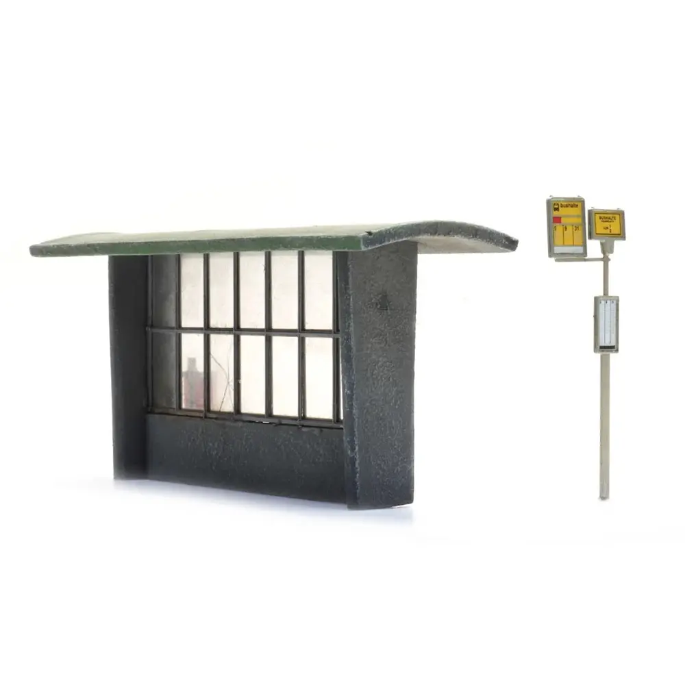 Arrêt de bus des années 1960 et après - Artitec 387.453 - HO 1/87 - 5