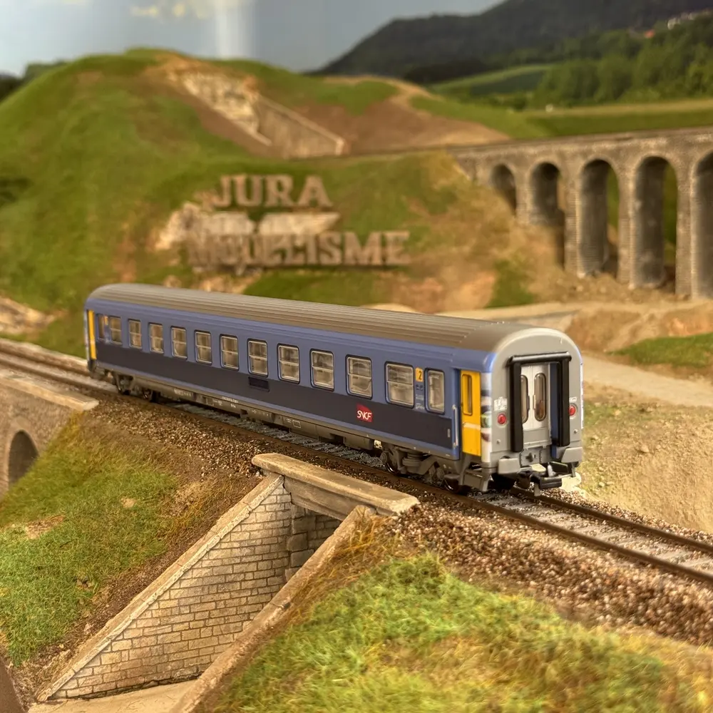 Voiture voyageurs Corail VU Lunéa - Piko 97135 - HO 1/87 - SNCF - EP VI - 2R - 6