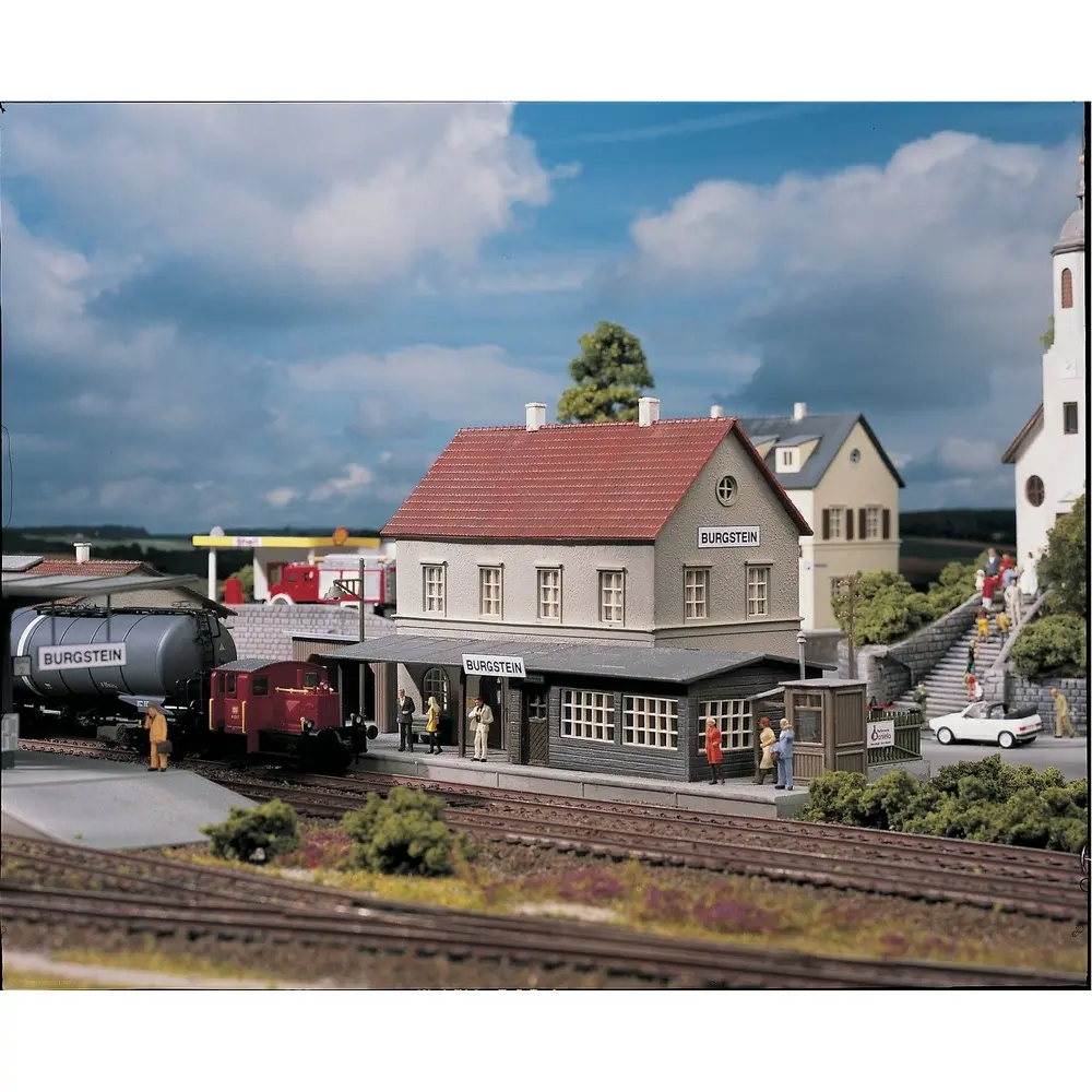 Gare de Burgstein - PIKO 61820 - HO 1/87 - 300 x 130 x 129 mm - 2