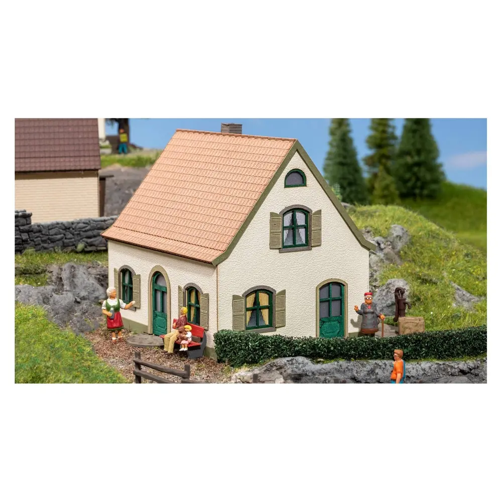 Petite maison familiale miniature NOCH 63608 - N 1/160 - 3