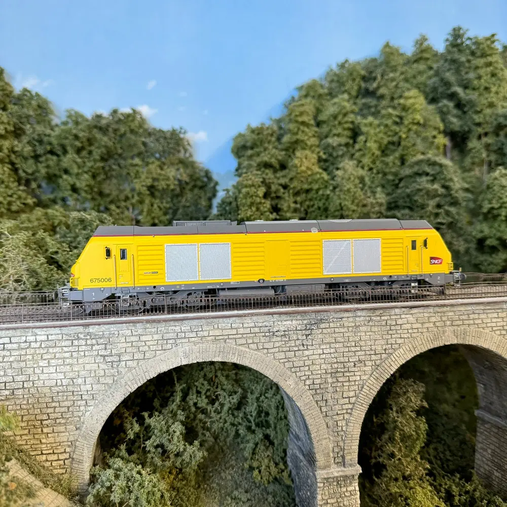 Locomotive Diesel BB 675006 - OS.KAR 7503 - HO 1/87 - SNCF - EP VI - Analogique - 4