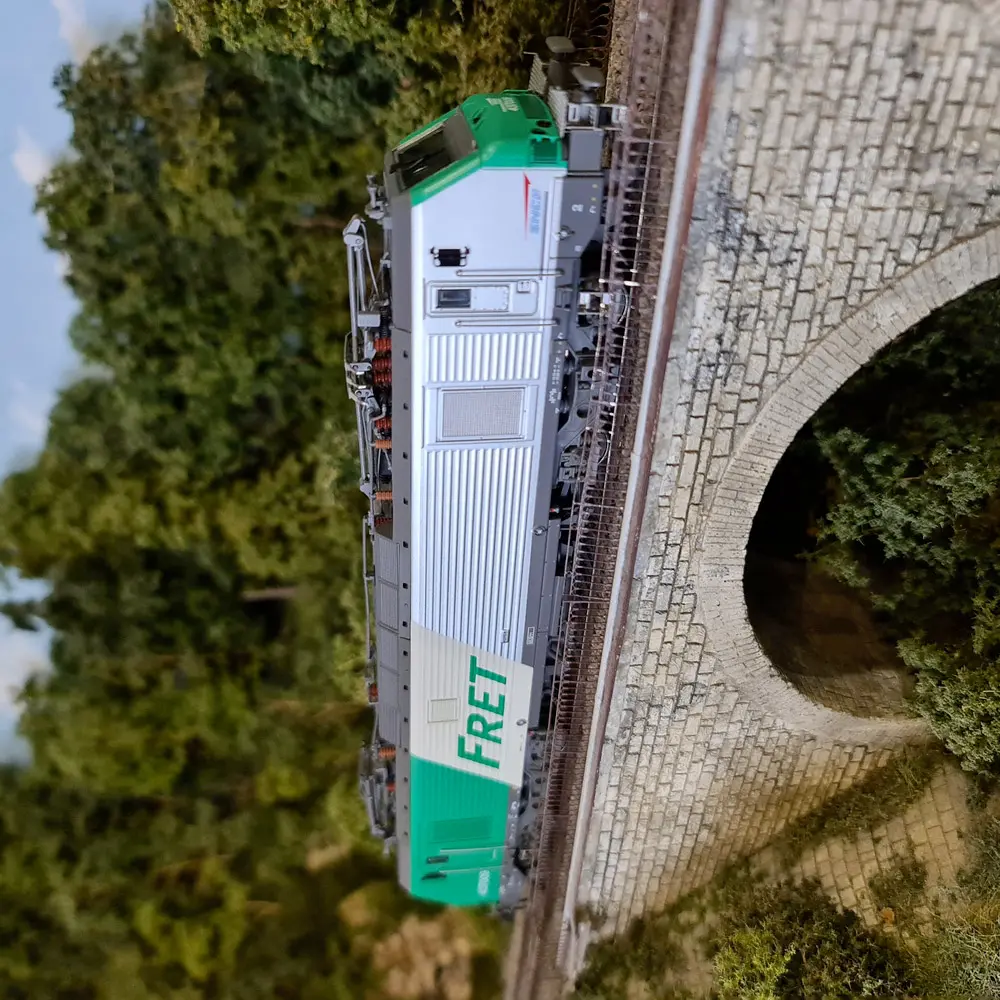 Locomotive électrique BB 437009 - OS.KAR 3703 - HO : 1/87 - SNCF - EP. V - 5