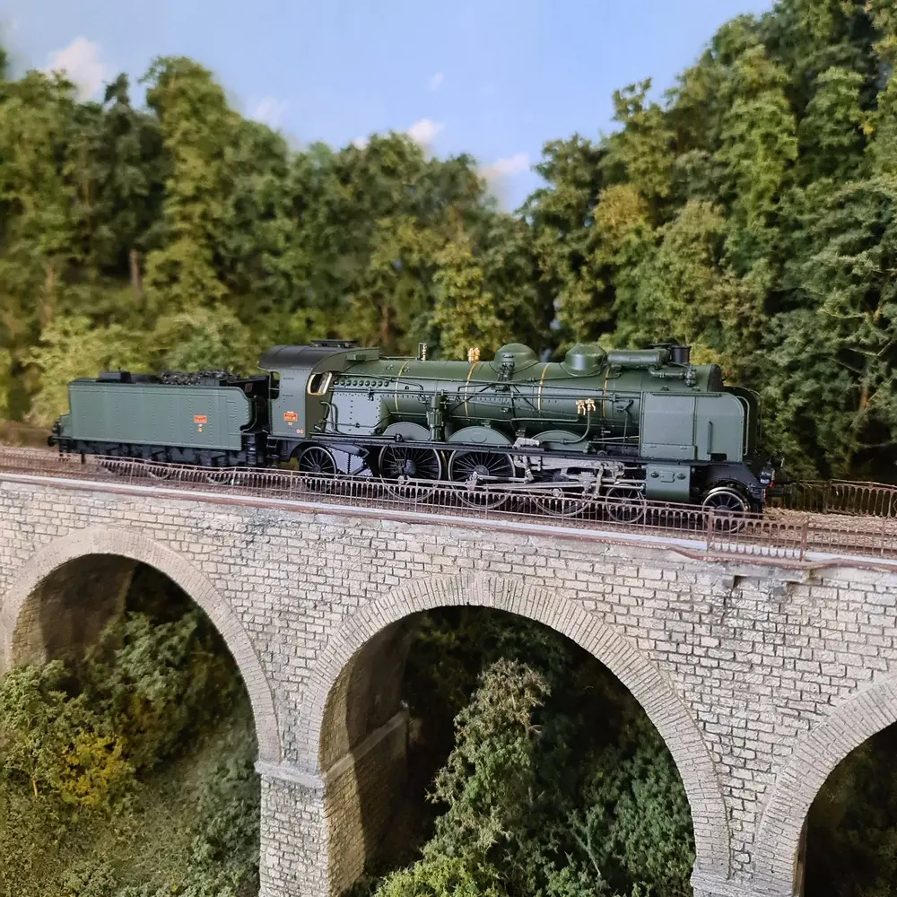 Locomotive à vapeur 5-231 E 46 "MONTARGIS" REE MODELES MB137 - SNCF - HO 1/87 - 4