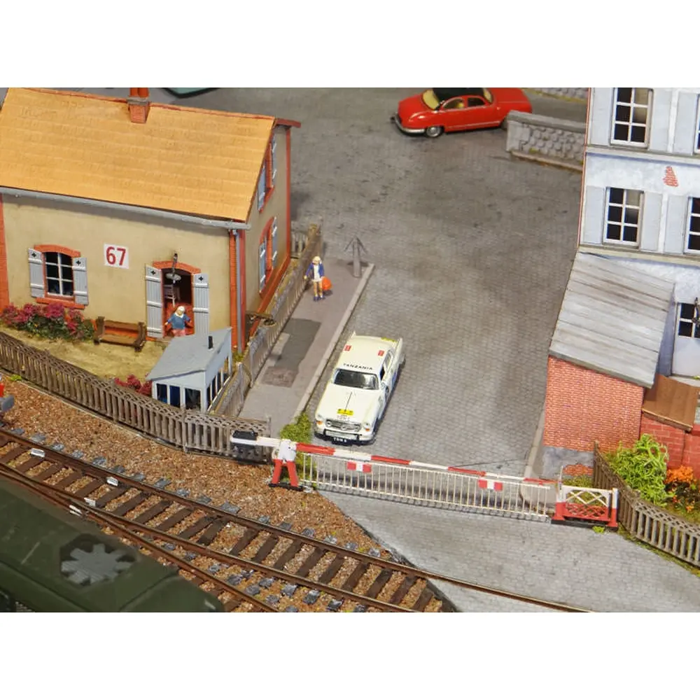 Trottoirs, bordures et plaques d’égout - Régions et Compagnies MAT009 - HO 1/87 - 2