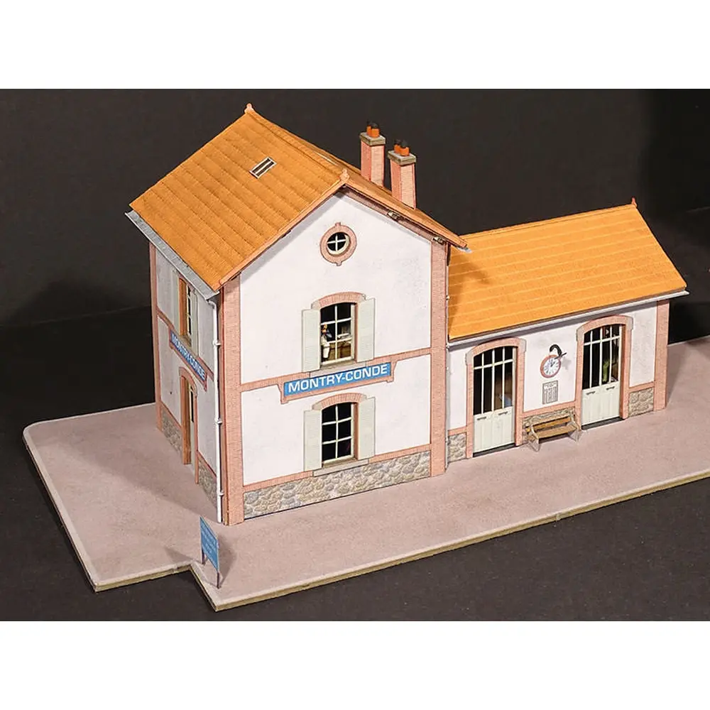 Halte EST (Montry-Condé) - Régions et Compagnies GAR706 - HO 1/87  - 3