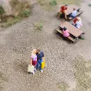 2 Figurines romantiques enlacés PREISER 28185 - HO 1:87 - Peintes - 3