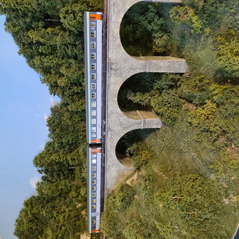 Coffret 2 voitures voyageurs Corail - Piko 97310 - HO 1/87 - SNCF - EP V - 5