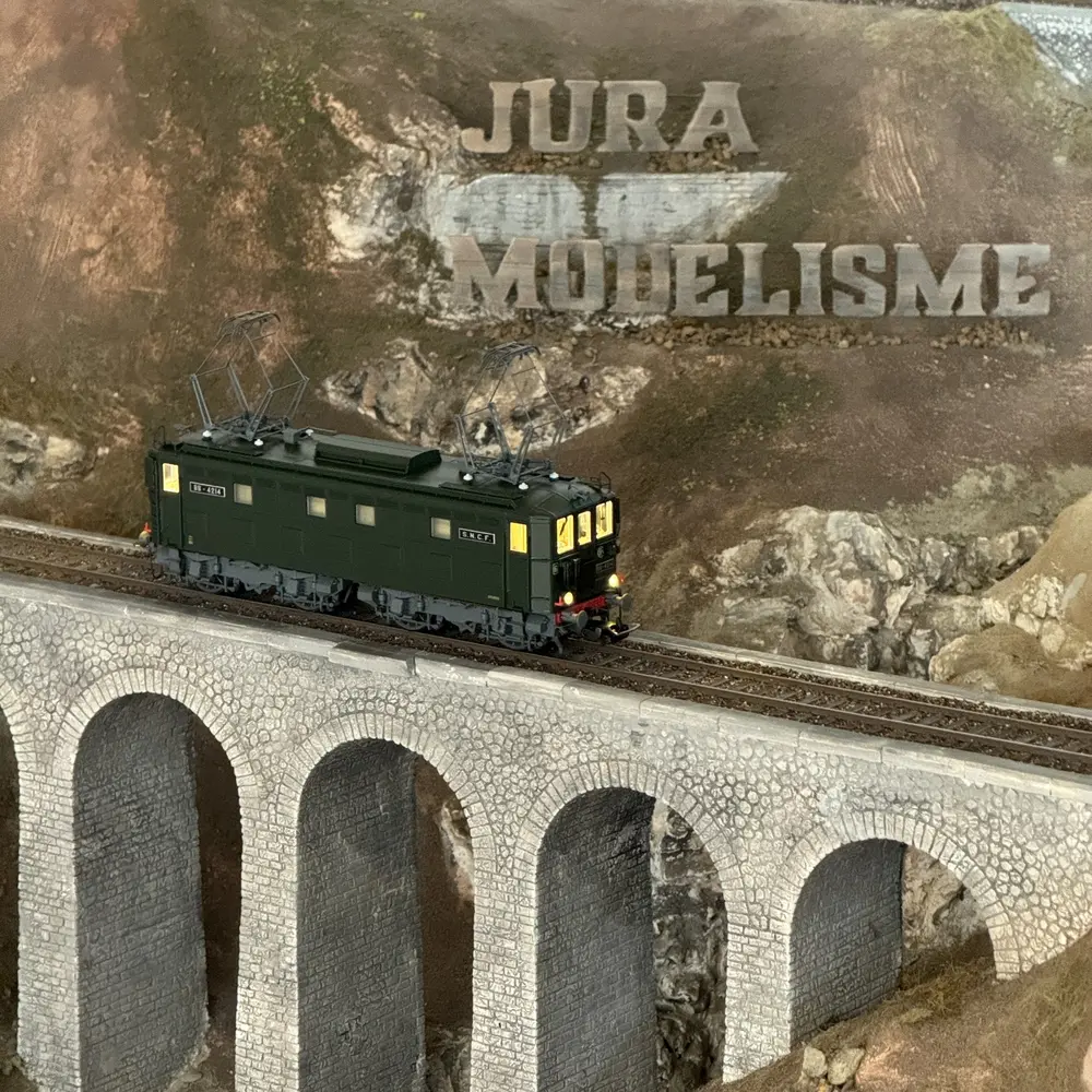 Locomotive électrique BB 4214 Midi - Piko 97422 - HO 1/87 - SNCF - EP IV - Digital Sound - 2R - 8