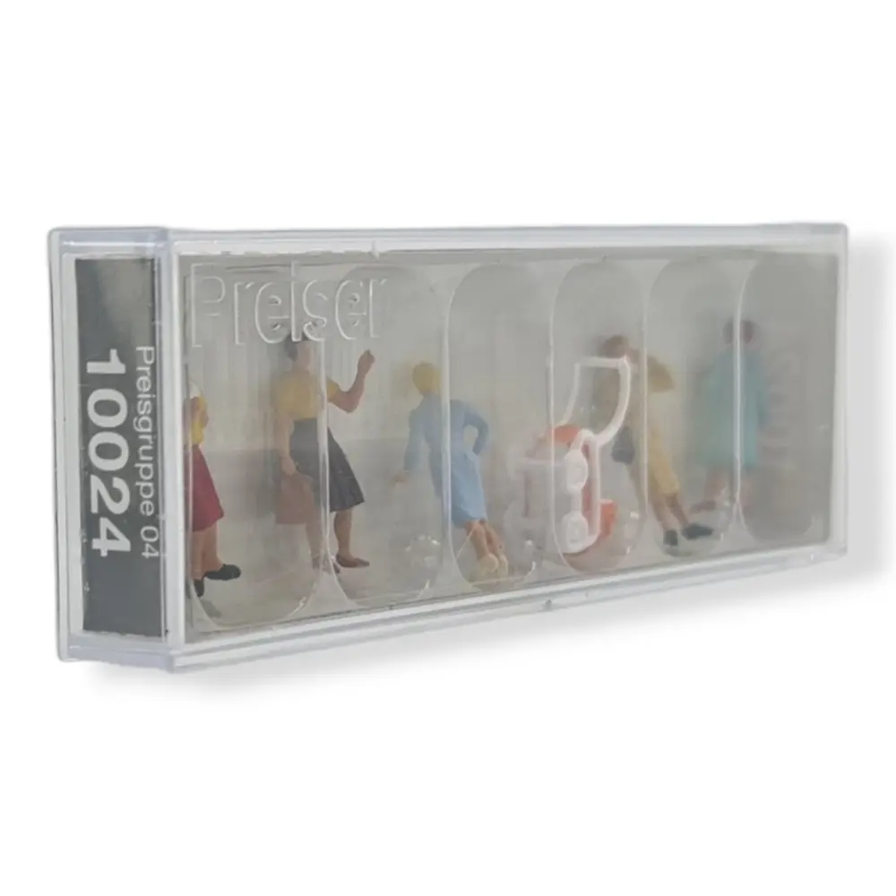 Pack de 5 Femmes et un bébé avec une poussette - Figurine - PREISER 10024 - Échelle HO : 1/87ème - 2