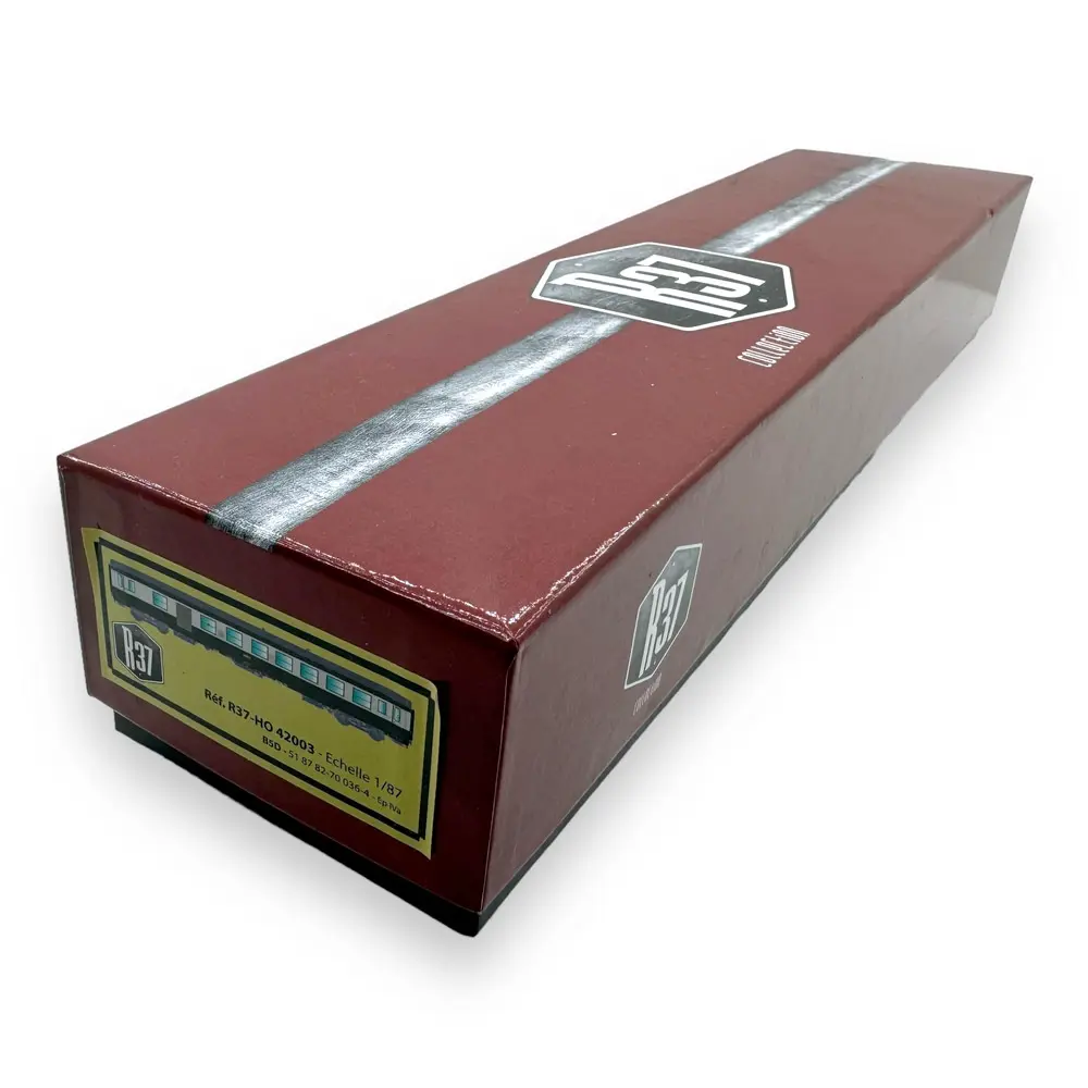 Voiture/Fourgon UIC mixte "LE LANDY - NORD " - R37 HO42003 - HO 1/87 - SNCF - Ep IV - 2R - 4