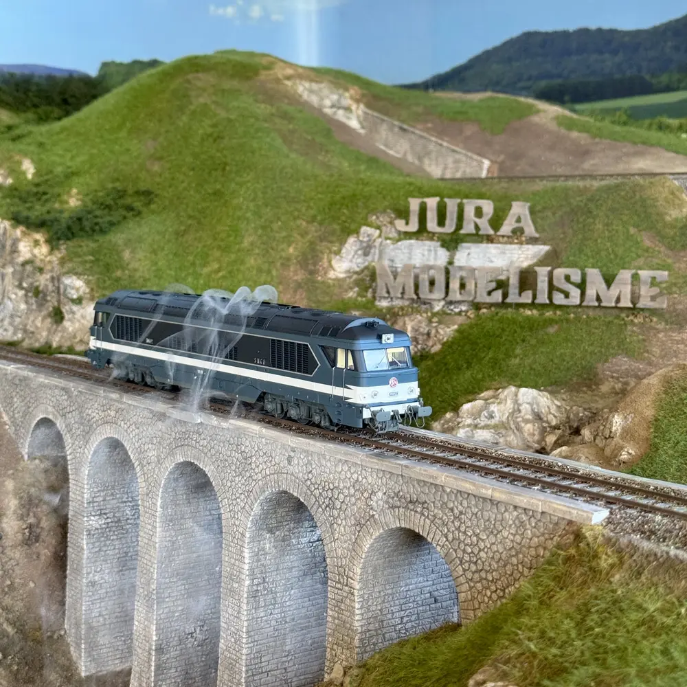 Locomotive diesel CC 70002 - Ree Modèles CC70002S - HO 1/87 - SNCF - Ep III - Digital sound + fumée - 2R - 11