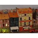 Bloc de 2 immeubles droits (Restaurant À La Treille + Hôtel de la Boule d’Or) - Régions et Compagnies VIL005 - HO 1/87  - 4