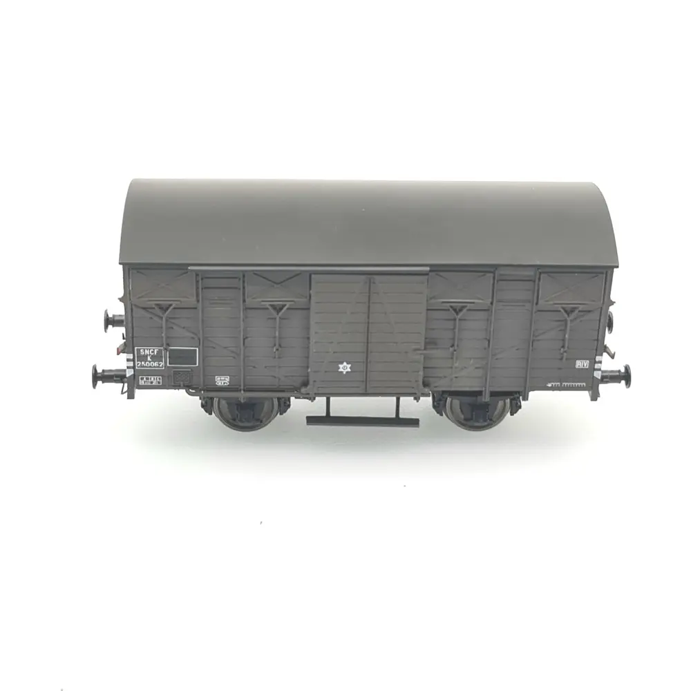 Wagon COUVERT OCEM 19 "OUEST" REE MODELES WB690 - SNCF - HO 1/87 - EP III B - 2