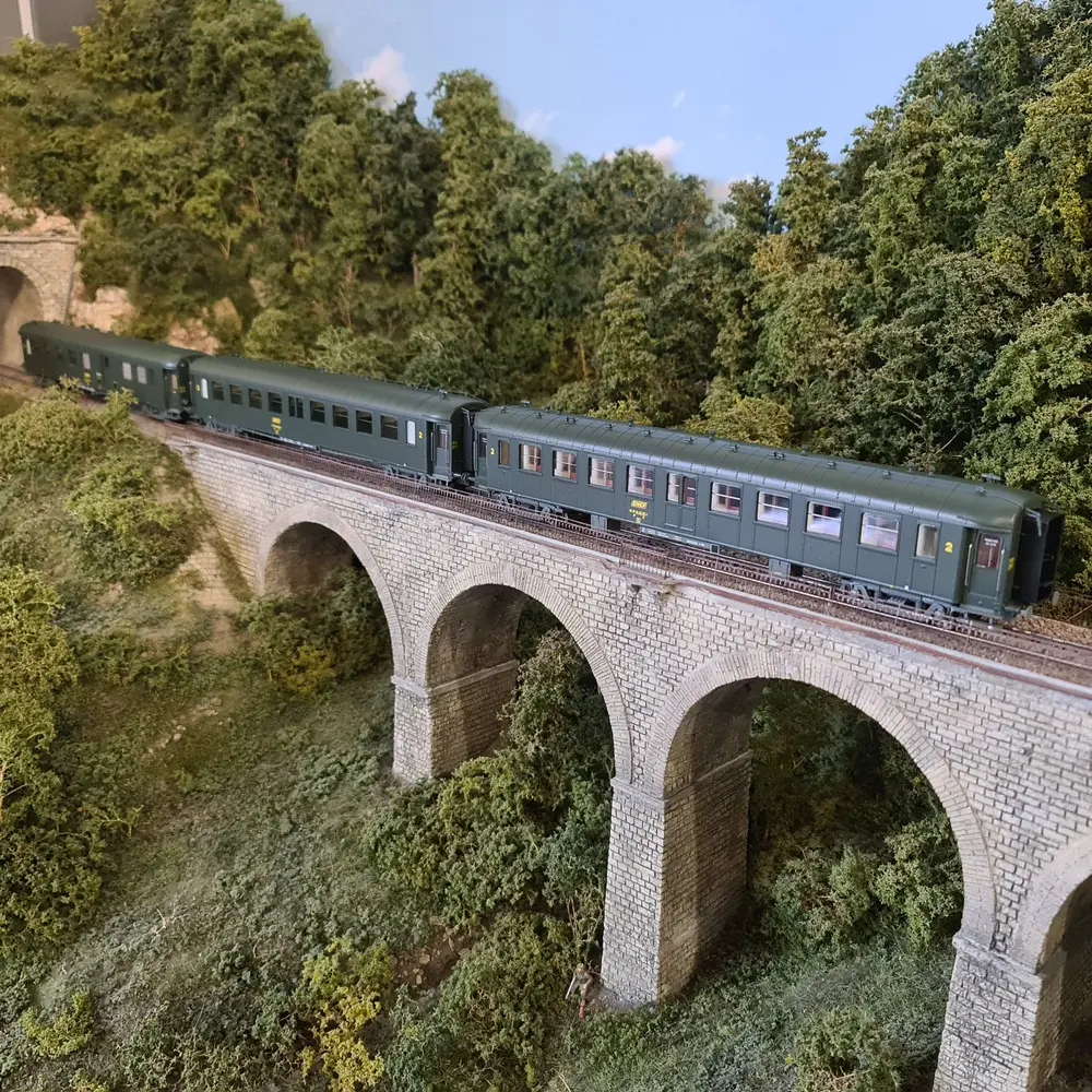 Coffret de 3 voitures OCEM RA BD4 + BD9 - REE Modeles VB386 - HO 1/87 - SNCF - 5