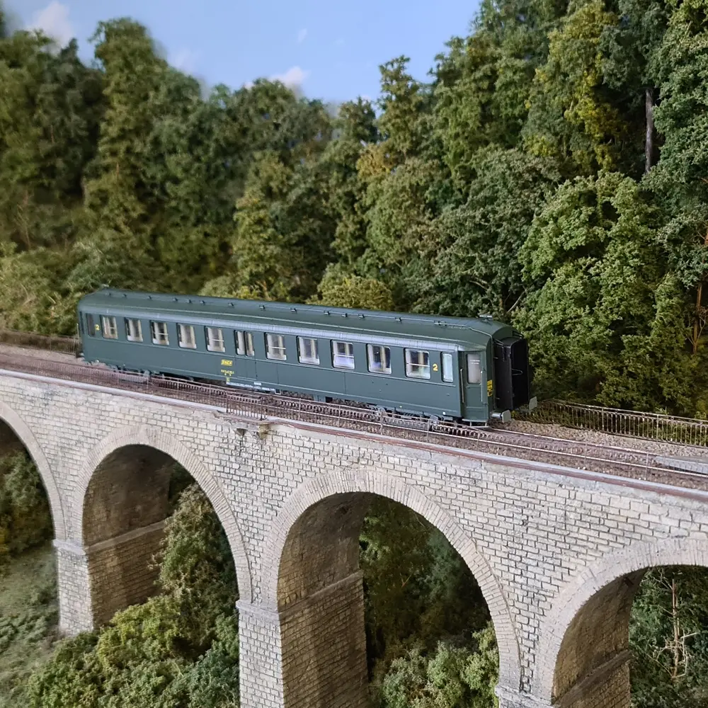 Voiture BACALAN B11 2ème classe - REE MODELES VB375 - HO 1/87e - SNCF - IV - 5