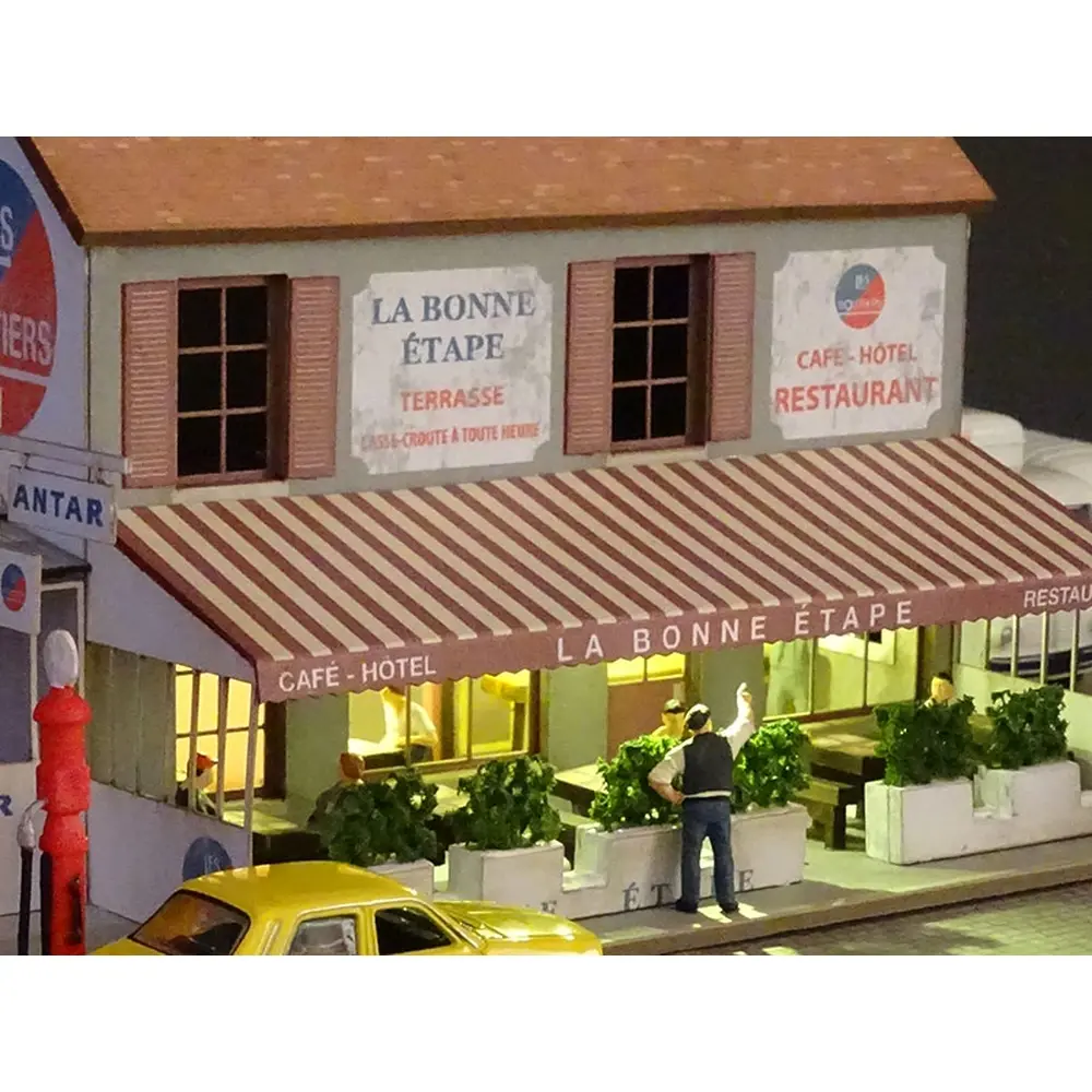 Restaurant “Les Routiers” “La Bonne Étape” - Régions et Compagnies QUA019 - HO 1/87 - 2