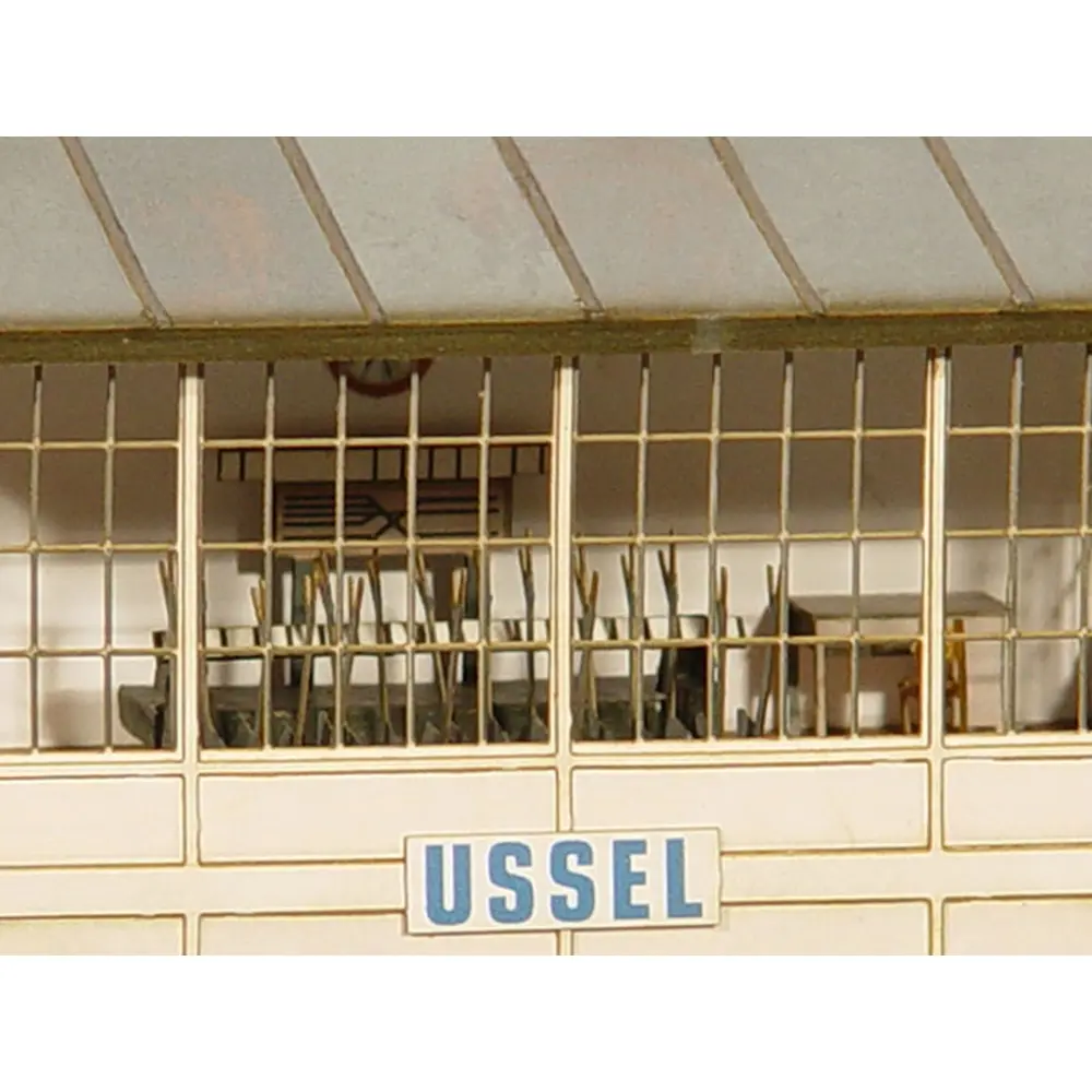 Poste PO (type Ussel) - Régions et Compagnies POS401 - HO 1/87 - 2