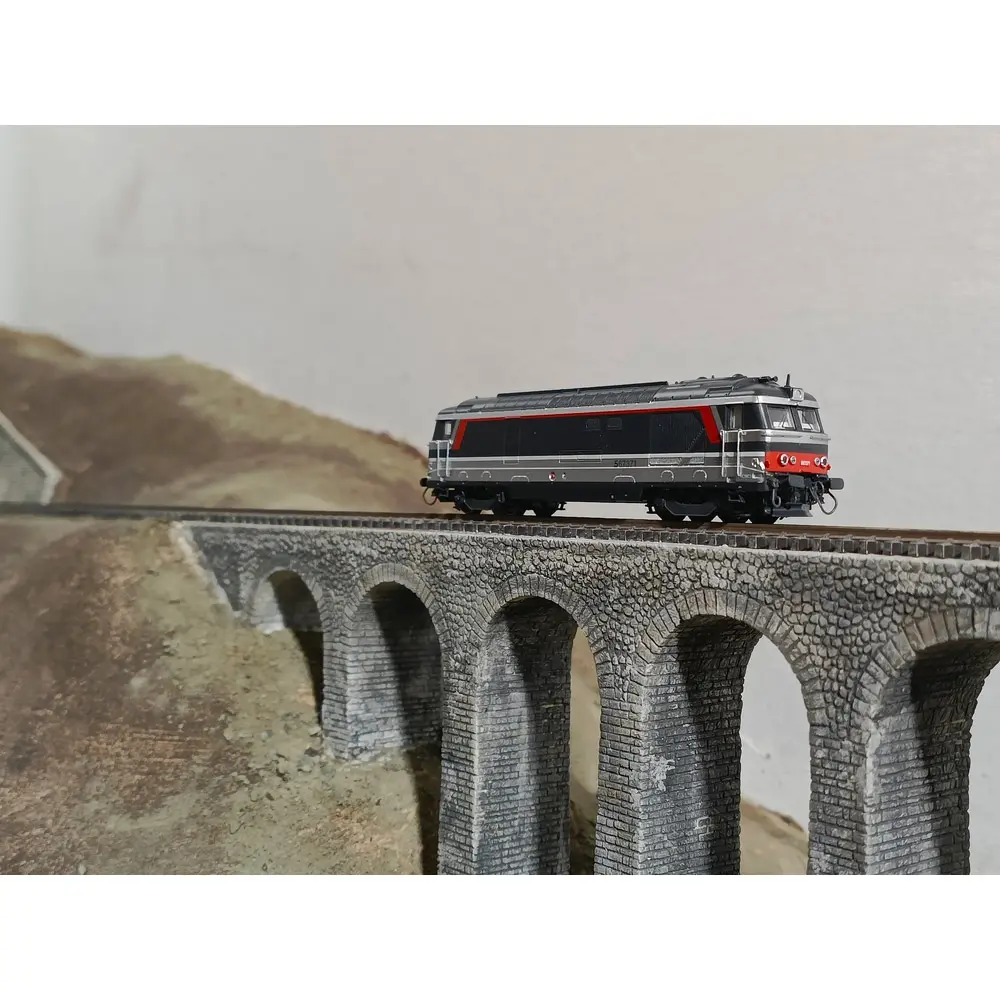 Locomotive diesel BB 67371 - Ree Modèles NW-326S - N 1/160 - SNCF - Ep V/VI - Digital sound - 2R - 5