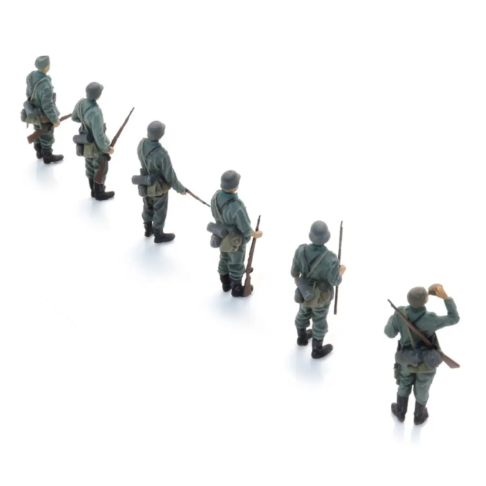 Infanterie de la Wehrmacht en attente de transport - 6 personnages - ARTITEC 5720009 - 1/72  - 4