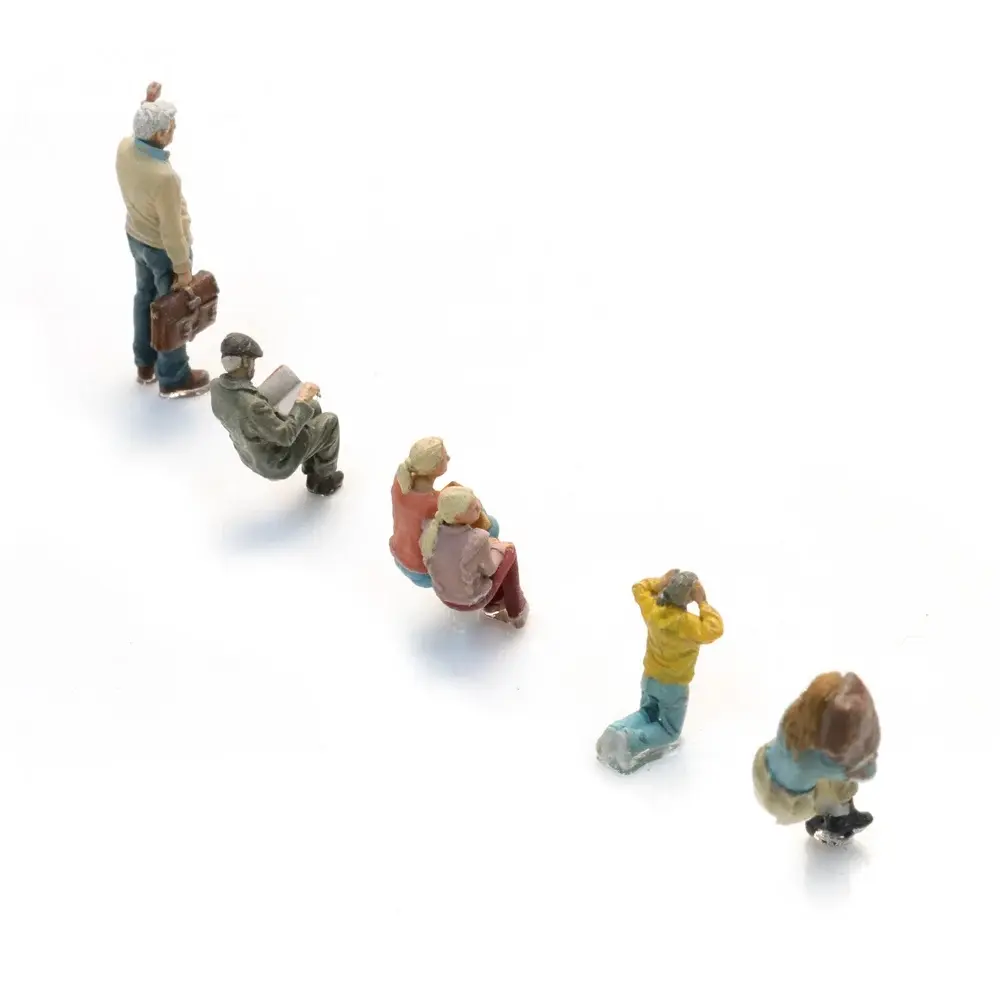 Passagers dans le bus - Artitec 5870118 - HO 1/87 - 4