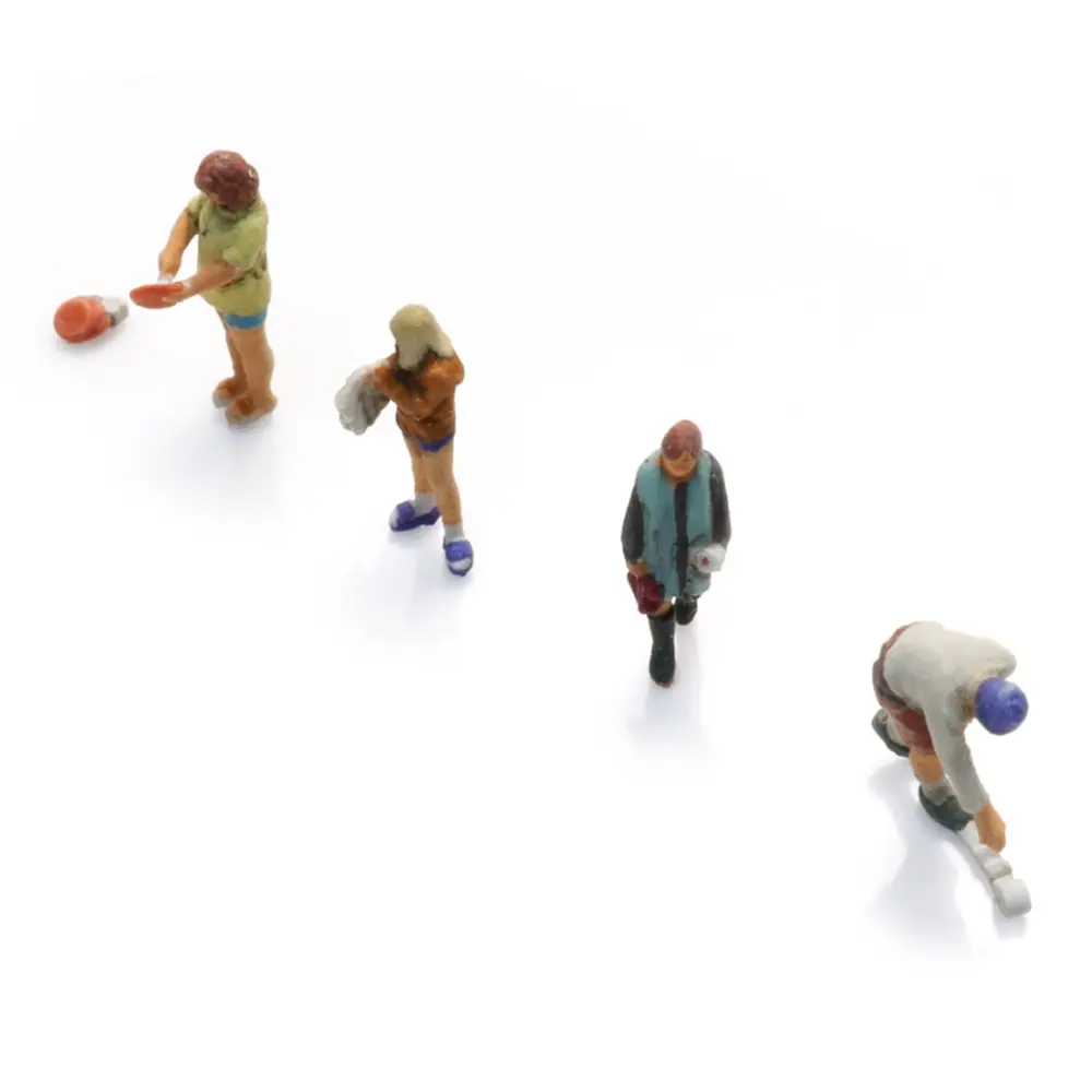 La vie en camping - 4 personnages matinaux - ARTITEC 5160024 - N 1/160  - 3