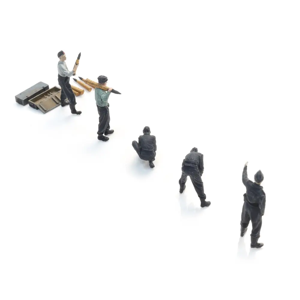 Équipage de char de la Wehrmacht en train de recharger - 5 personnages - ARTITEC 5720011 - 1/72  - 4