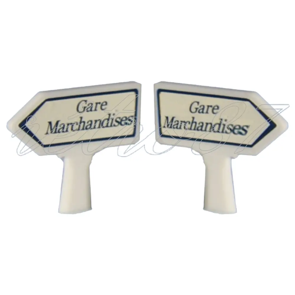 Lot de  2 panneaux Michelin d'indication de lieux : Gare Marchandises - SAI 8413 - HO 1/87 - 2