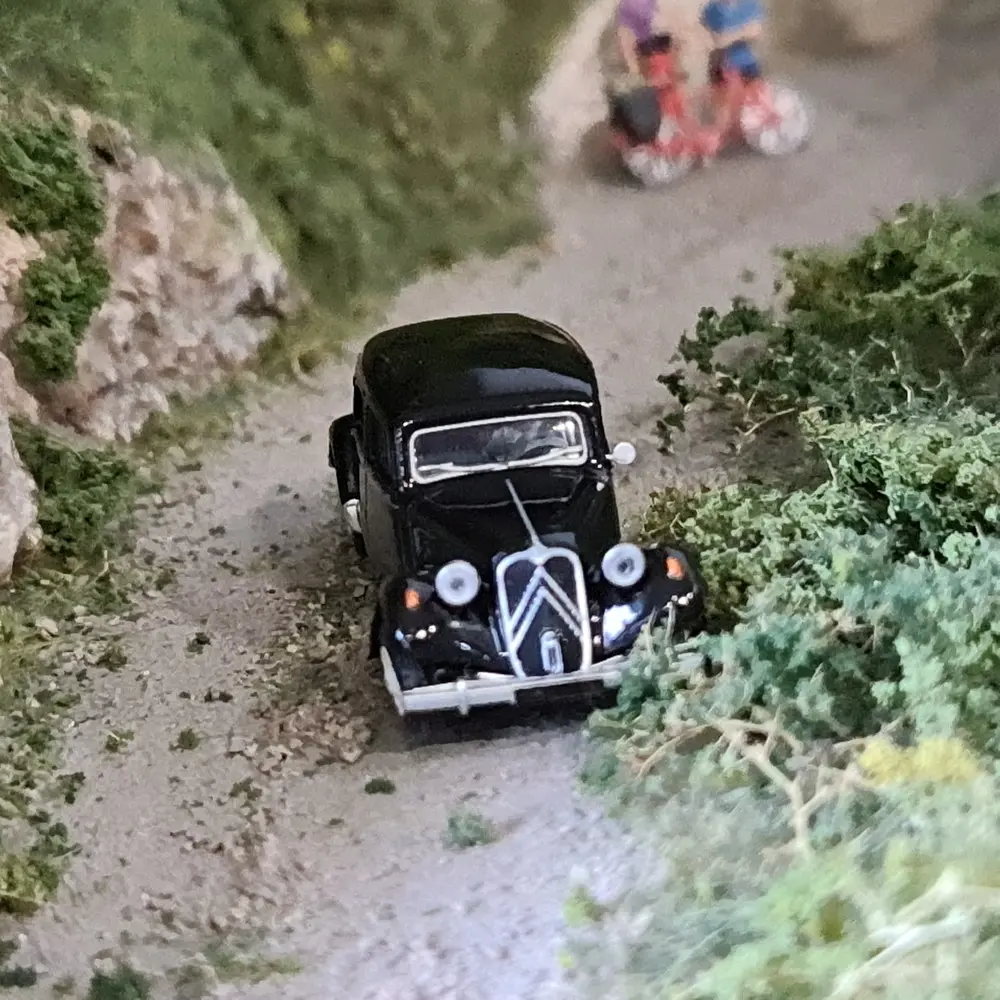 Citroën traction 11 - SAI 6100 - HO 1/87 - 5