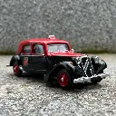 Voiture TAXI G7 Citroën Traction 11B 1952 rouge et noir - Sai 6111 - HO 1/87 - 2