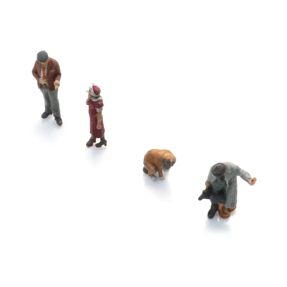 3 figurines + 1 chien + crottes de chien - Artitec 5220022 - Z 1/220 - 3