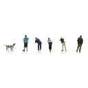 Figurines de Trinkhalle - 5 personnages et 1 chien - ARTITEC 5220008 - Z 1/220 - 2
